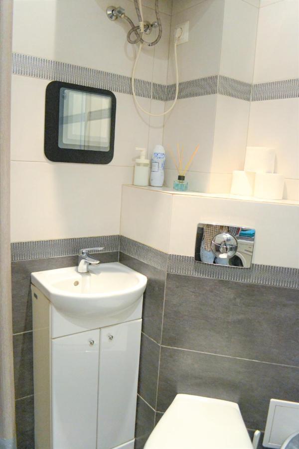 One-Room Apartment On Ogarna St In The Old Town Gdansk Ngoại thất bức ảnh